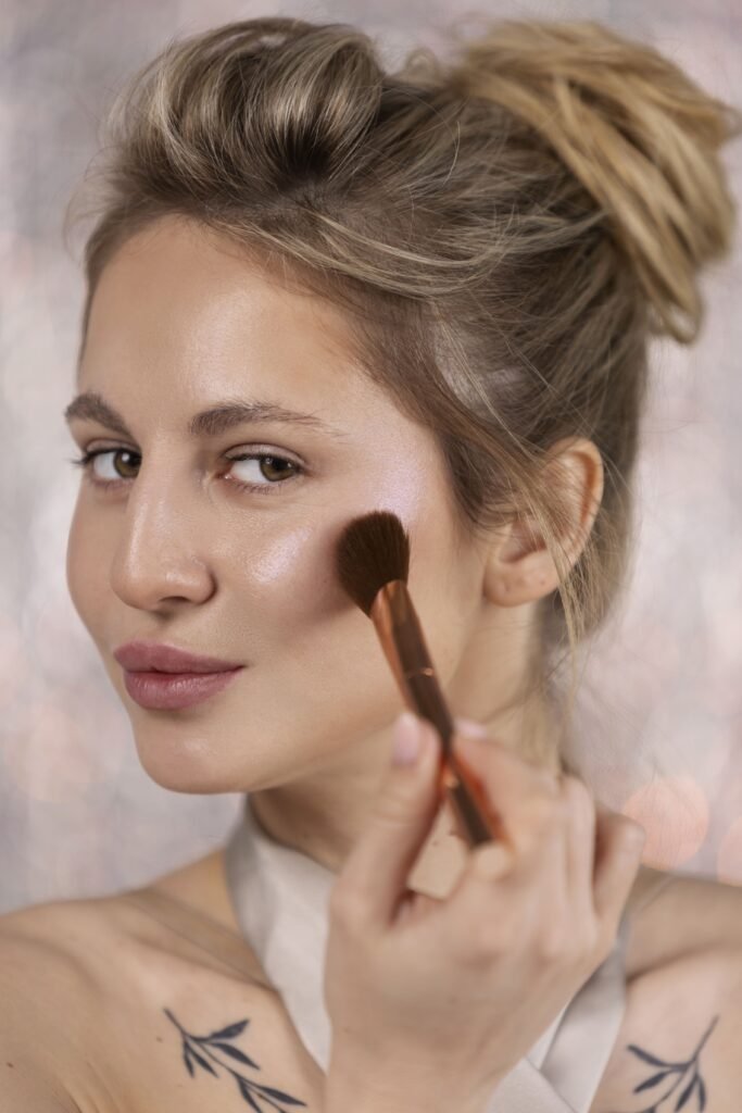 Date Night Beauty Hacks: 10 Easy Tips to Look Fresh, Glowy & Gorgeous ✨